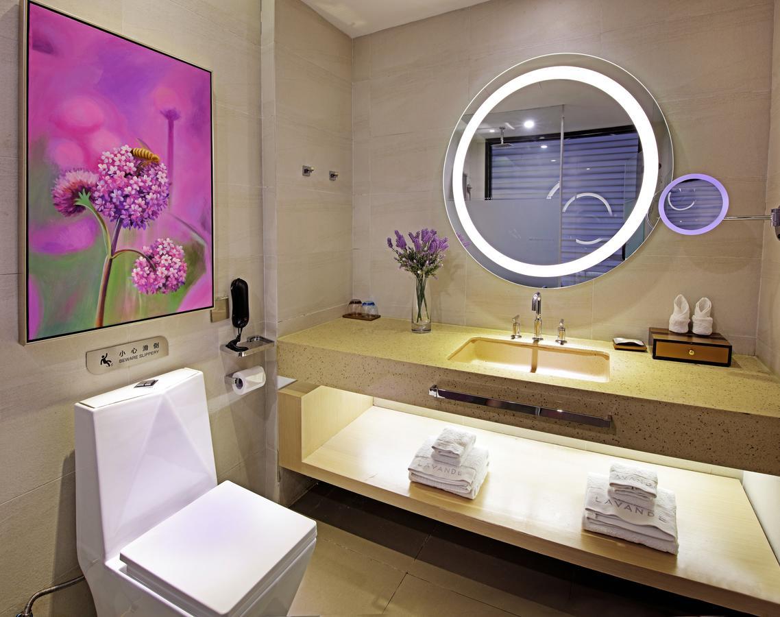 Lavande Hotel Foshan Yiwu Commodities City Exterior photo
